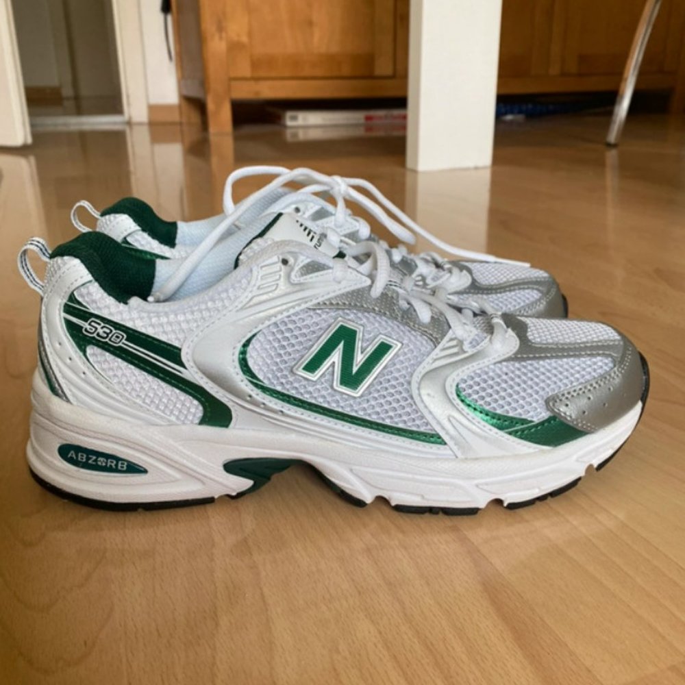 New BALANCE 530 White Green (NEW)